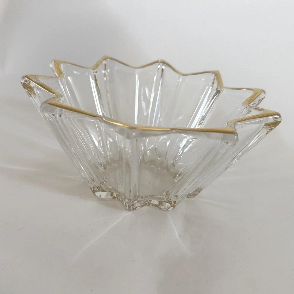 Vintage Star Starburst Glass Bowl Copper Rim Pressed Glass Candy‎ Trinket Dish